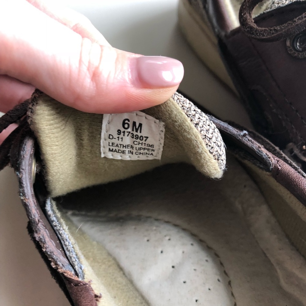 Dark brown deerskin sperry top siders - Picture 4 of 6